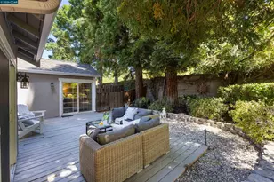 109 Blossom Ct, Danville, CA 94506 - Photo 32