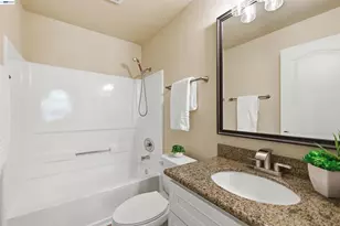 682 Teatree Ct, San Jose, CA 95128 - Photo 42