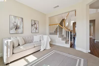 661 Stoneman Ct, Benicia, CA 94510 - Photo 8