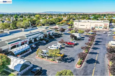 6418 Tiffany Cmn, Livermore, CA 94551 - Photo 44