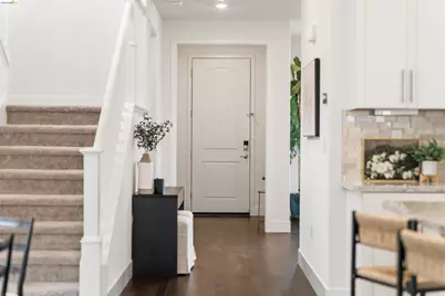 1502 Flagship Dr, Vallejo, CA 94592 - Photo 6