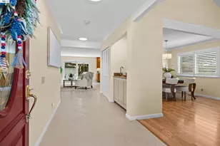 2533 Larrikeet Ct, Pleasanton, CA 94566 - Photo 8