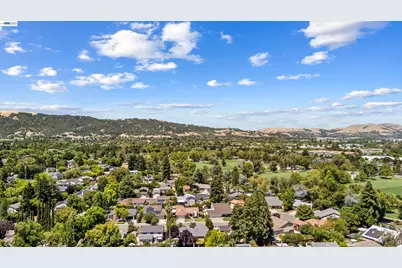 2533 Larrikeet Ct, Pleasanton, CA 94566 - Photo 36