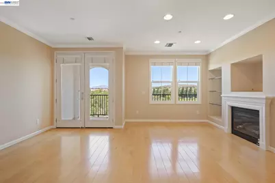 3290 Maguire Way #412, Dublin, CA 94568 - Photo 2