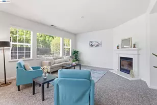 24 Heritage Dr, Mountain House, CA 95391 - Photo 10