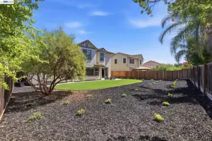 24 Heritage Dr, Mountain House, CA 95391 - Photo 36