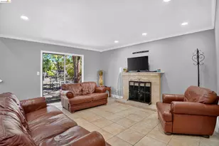 2717 Lobelia Ct, Antioch, CA 94531 - Photo 16