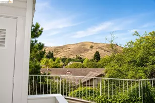 256 Napoli Ct, Hercules, CA 94547 - Photo 6