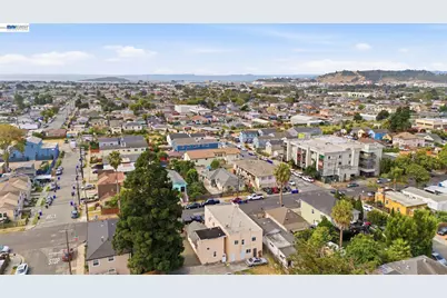 1621 Chanslor Ave, Richmond, CA 94801 - Photo 8