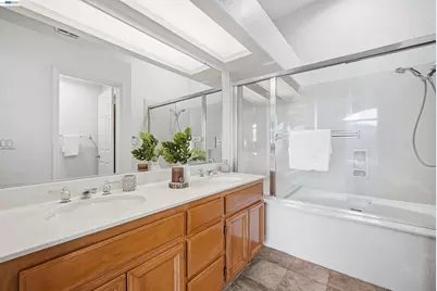 6139 Capriana Cmn, Fremont, CA 94555 - Photo 22