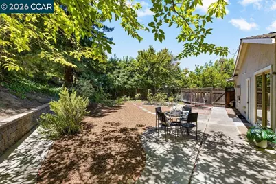 789 Charlton Dr, Pleasant Hill, CA 94523 - Photo 30