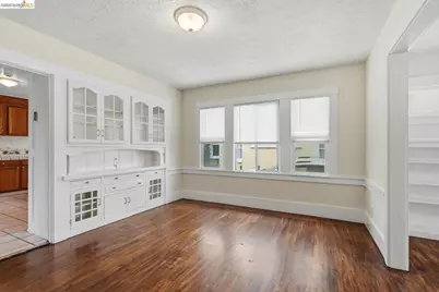 5362 Foothill Blvd, Oakland, CA 94601 - Photo 14
