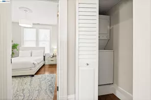2207 21st St, Oakland, CA 94606 - Photo 18