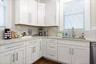 2207 21st St, Oakland, CA 94606 - Photo 14