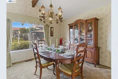 836 Hawthorne Dr, Rodeo, CA 94572 - Photo 12