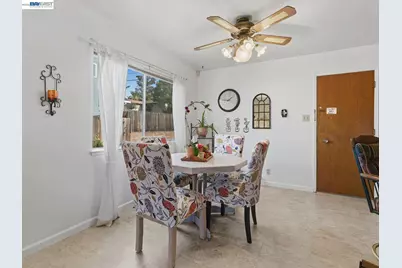 836 Hawthorne Dr, Rodeo, CA 94572 - Photo 16