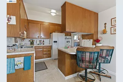 836 Hawthorne Dr, Rodeo, CA 94572 - Photo 18