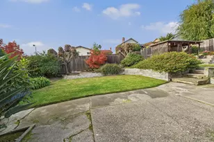 836 Hawthorne Dr, Rodeo, CA 94572 - Photo 32