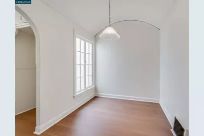 130 Woolsey St, San Francisco, CA 94134 - Photo 10