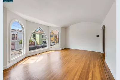 130 Woolsey St, San Francisco, CA 94134 - Photo 8