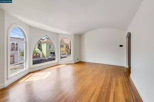130 Woolsey St, San Francisco, CA 94134 - Photo 8