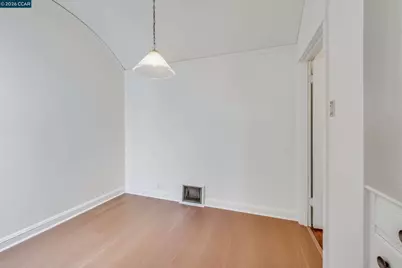 130 Woolsey St, San Francisco, CA 94134 - Photo 12