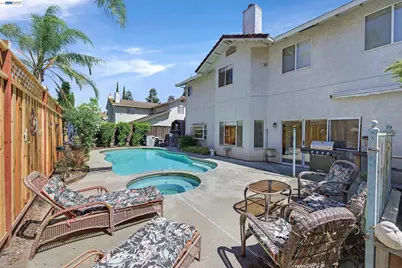 425 Cecelio Way, Tracy, CA 95376 - Photo 6