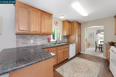 1035 Peralta #16, Concord, CA 94520 - Photo 14