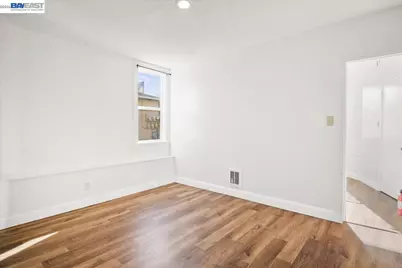 184 A St, Hayward, CA 94541 - Photo 12