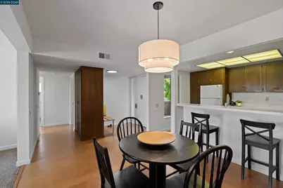 1348 Rockledge Lane #7, Walnut Creek, CA 94595 - Photo 4