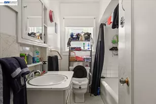 22071 Montgomery St, Hayward, CA 94541 - Photo 12
