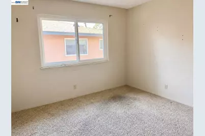 2125 Arroyo Ct #2, Pleasanton, CA 94588 - Photo 10