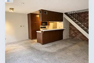 2125 Arroyo Ct #2, Pleasanton, CA 94588 - Photo 6