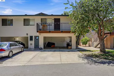 2125 Arroyo Ct #2, Pleasanton, CA 94588 - Photo 12