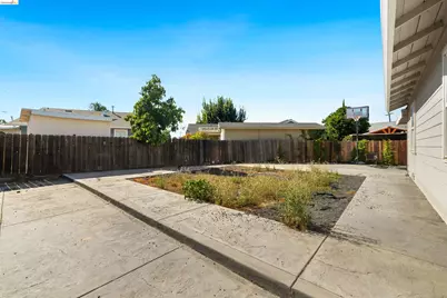 1126 Medanos St, Antioch, CA 94509 - Photo 24