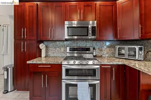 74 Pearl St, Oakland, CA 94611 - Photo 46