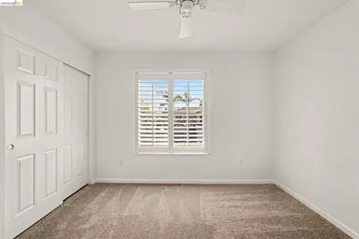 217 Sussex, Discovery Bay, CA 94505 - Photo 18