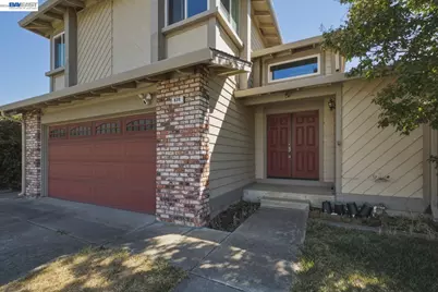 838 Spindrift Pl, Fairfield, CA 94534 - Photo 2
