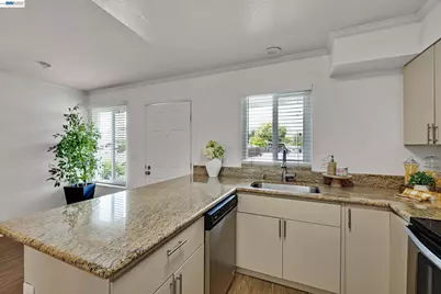 27427 Stoneridge Court #7, Hayward, CA 94544 - Photo 8