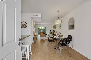 27427 Stoneridge Ct, Hayward, CA 94544 - Photo 4