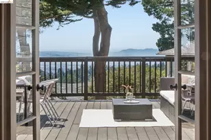 2339 Thackeray Dr, Oakland, CA 94611 - Photo 20