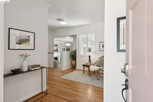 2339 Thackeray Dr, Oakland, CA 94611 - Photo 8