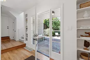 2339 Thackeray Dr, Oakland, CA 94611 - Photo 14