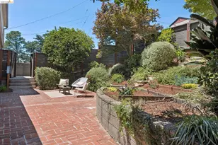 2339 Thackeray Dr, Oakland, CA 94611 - Photo 4