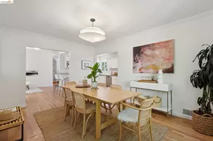 2339 Thackeray Dr, Oakland, CA 94611 - Photo 24
