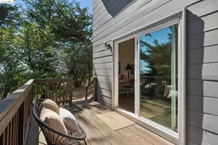 2339 Thackeray Dr, Oakland, CA 94611 - Photo 54