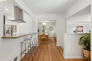 2339 Thackeray Dr, Oakland, CA 94611 - Photo 24