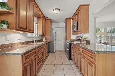 3740 Howe Ct, Fremont, CA 94538 - Photo 10