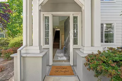 1508 Jetty Dr, Richmond, CA 94804 - Photo 2