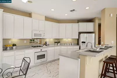 937 Toulouse Way, Martinez, CA 94553 - Photo 10